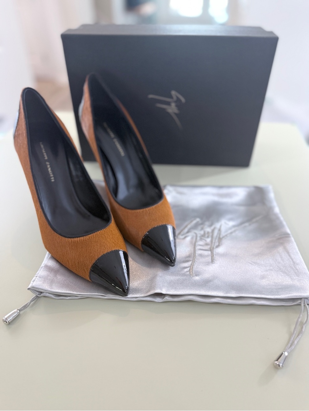 Giuseppe Zanotti Pumps Lucrezia Pony Hair Patent Toe EU 40 US 9.5 Cognac Black